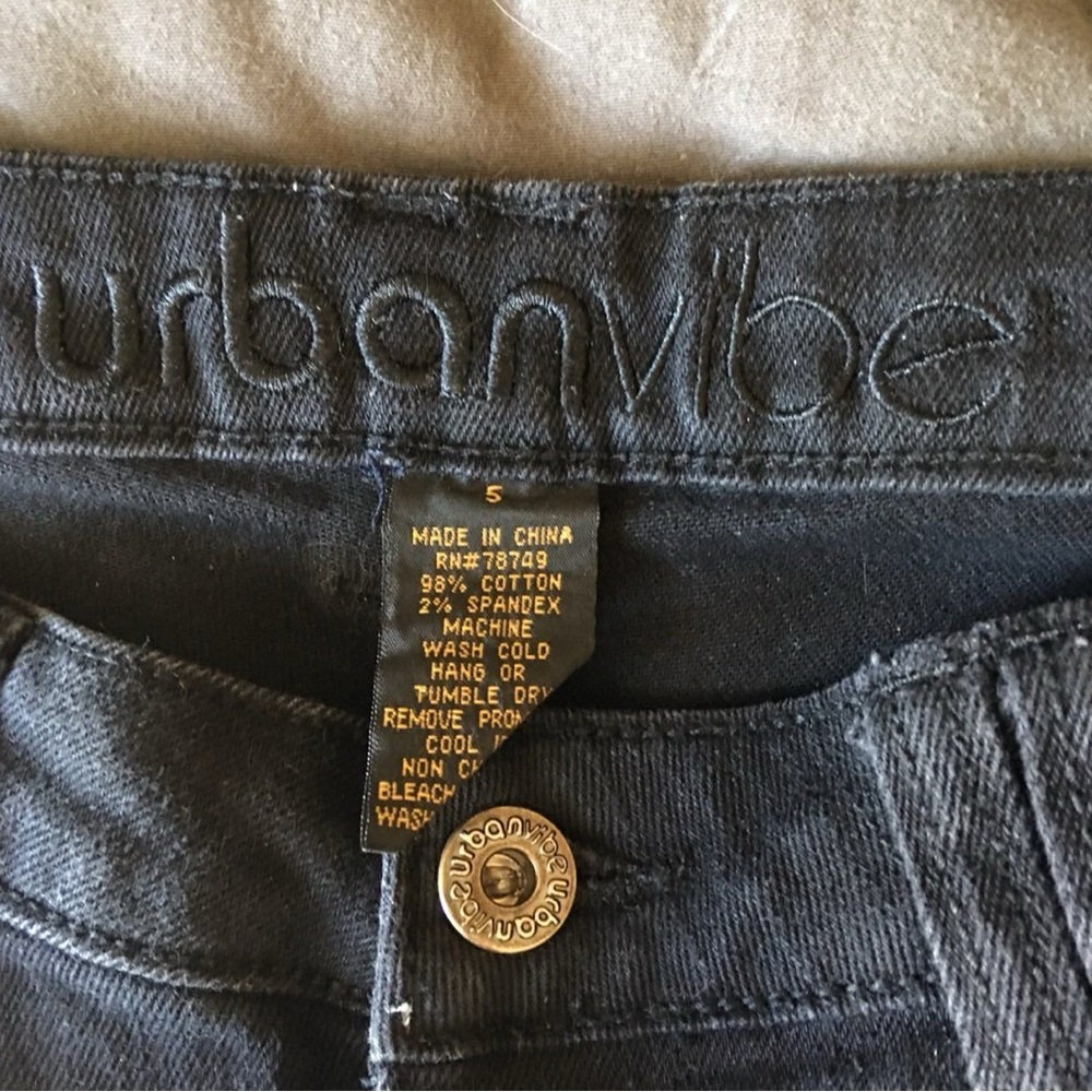 Women's Skinny ankle zip Black Jeans - Picture 3 of 4